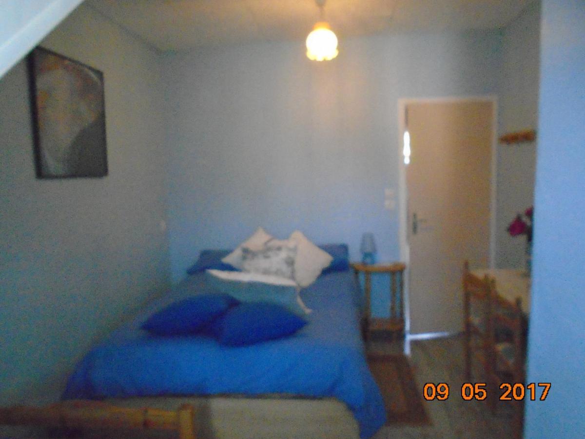 Bed and Breakfast La Mare Aux Fees Юэльгоа Экстерьер фото